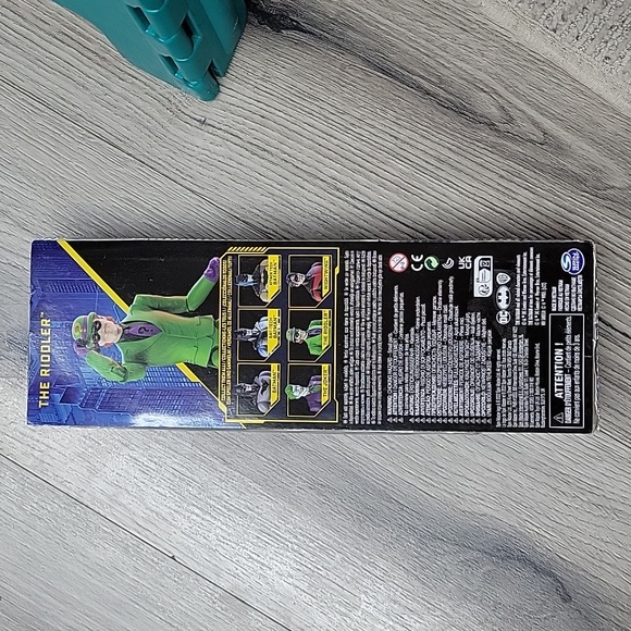 Batman The Riddler Action Figure - Green - Picture 2 of 2